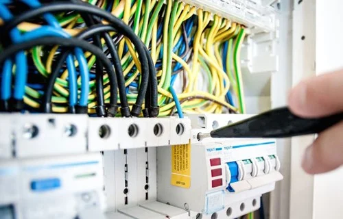 Elektrik Panosu İmalatı — Saliks Enerji Teknoloji Sistemleri