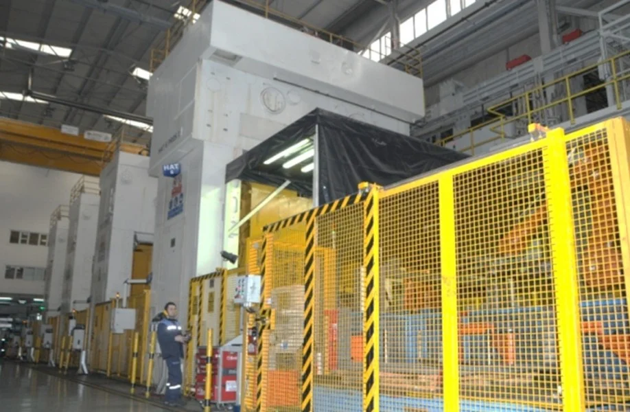 Chassis Stamping — Coşkunöz Metal Form