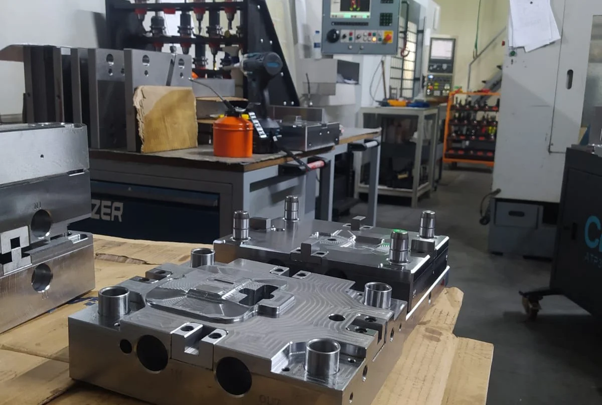 Prototype Mold — Demirezen Makine Kalıp San. ve Tic. Ltd. Şti.