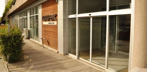 Yüksek Hızlı PVC Kapı — Göksu Kapı Mekatronik Yapı Teknolojileri A.Ş.