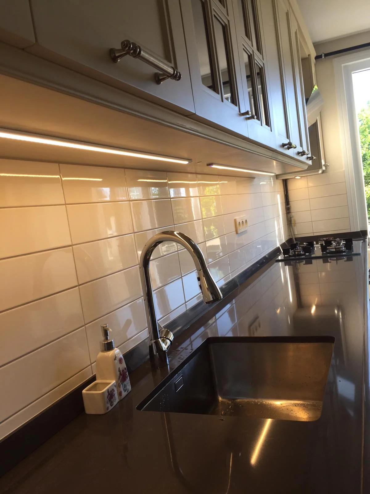 Quartz Composite Worktop — Boloğlu