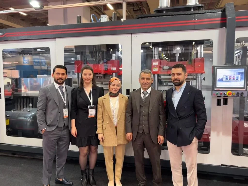 Thermoform Machine Manufacture — Yenimak Makina