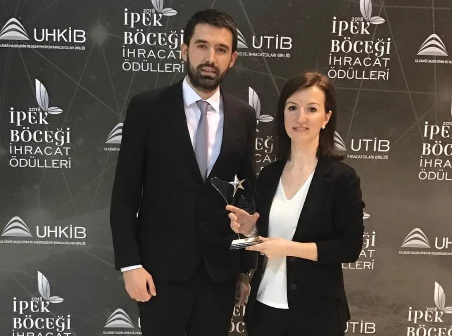 Geri Dönüştürülmüş PET Cips — Altınsu Tekstil Enerji San. ve Tic. Ltd. Şti.