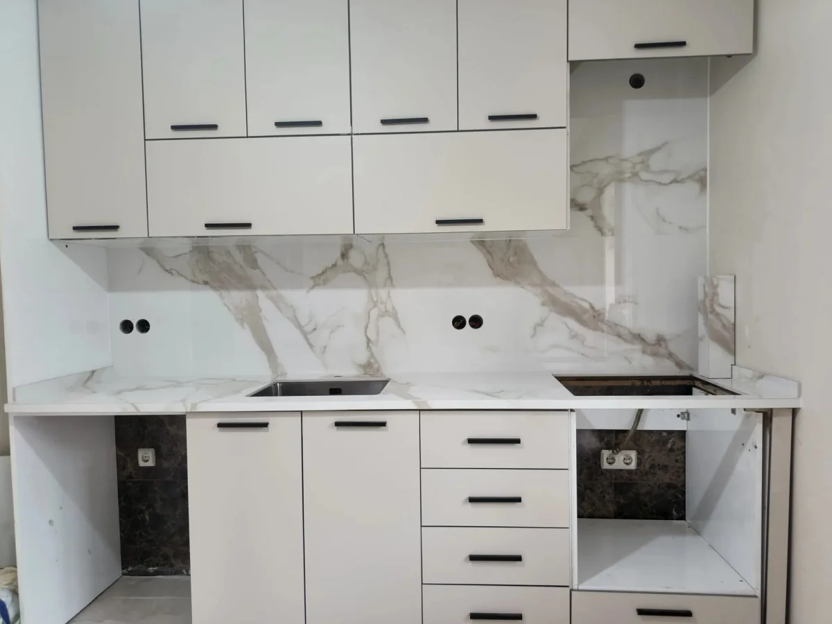 Installed Porcelain Kitchen Countertop — Mytezgah