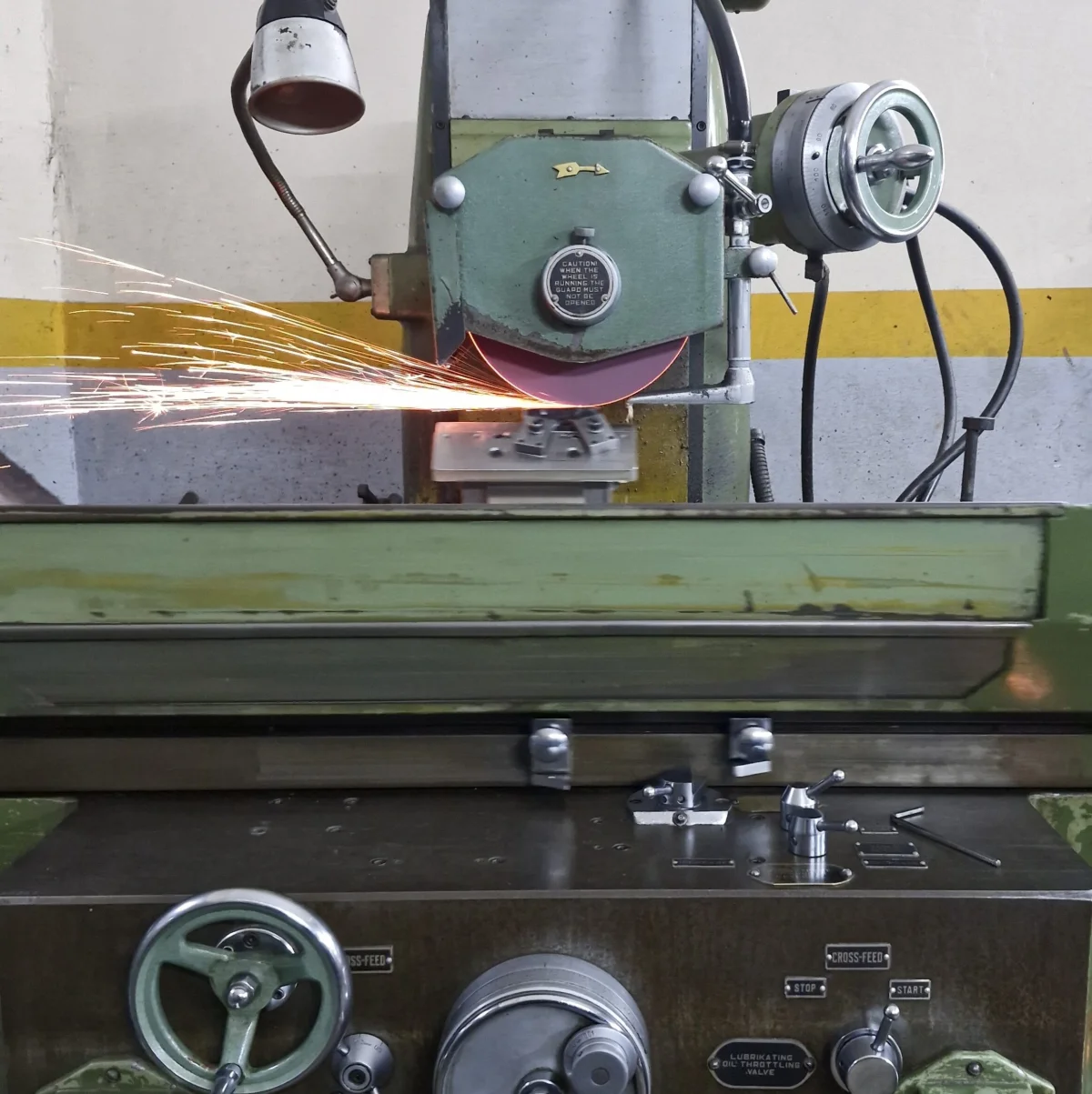 Blade sharpening — Yafez Etiket Makineleri
