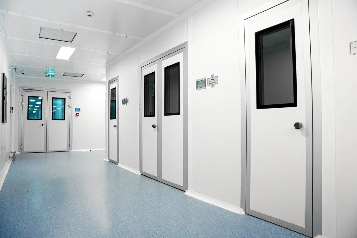 Cleanroom Door Systems — Nevays