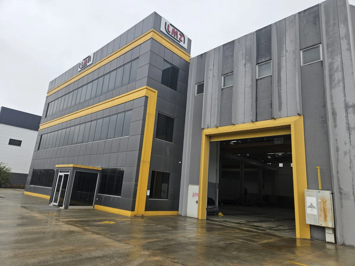 Metal-Clad Switchgear — LMZ Elektromekanik San. ve Tic. Ltd. Şti.
