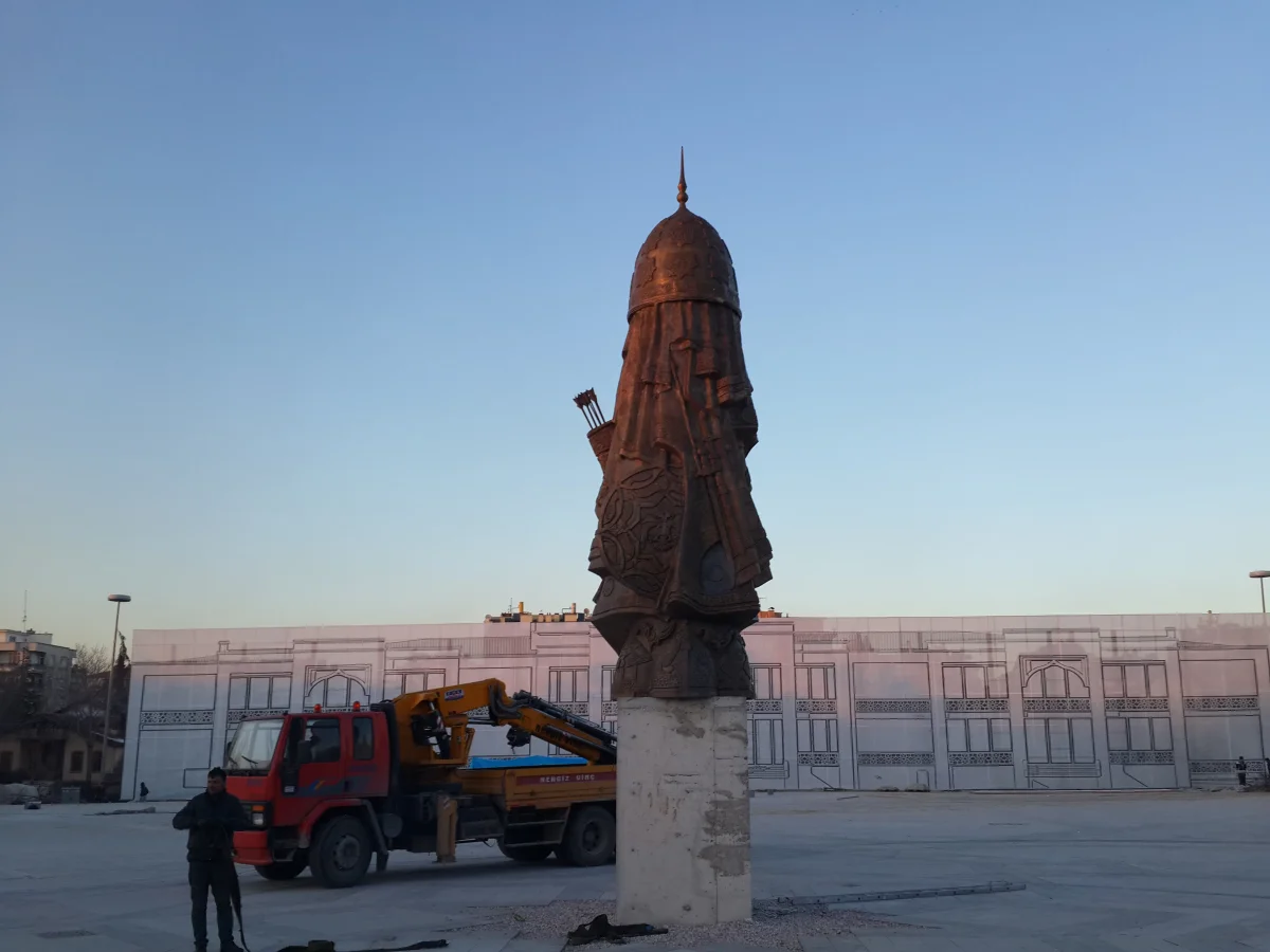 Seljuk Civilization Monument — Form Tasarım Uygulama Metal Sanayi Ticaret Ltd. Şti.