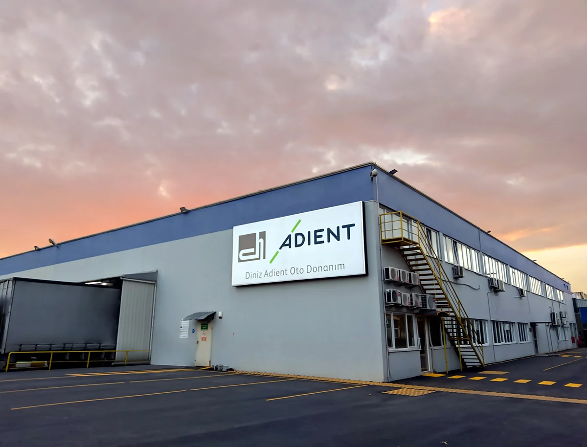 Diniz Adient