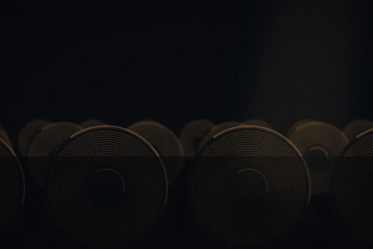 B2B Industrial Supply — Isoland Metal
