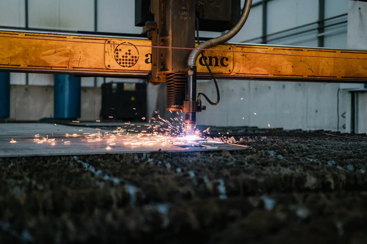 Sheet Metal Cutting — Avrasya Galvaniz Metal