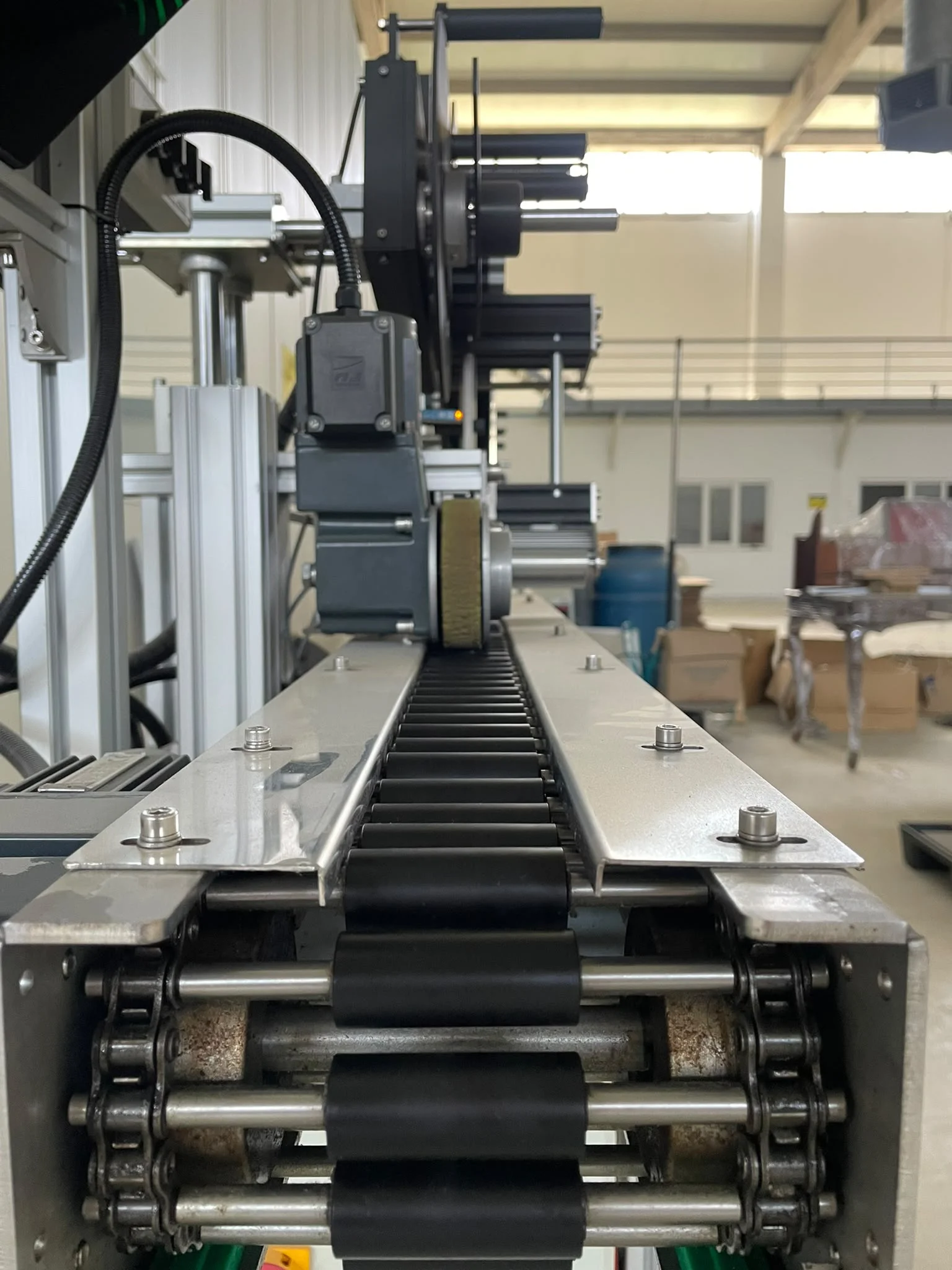 2 x Angora 120 Automatic Labeling Machine (Tubes / Small Bottles)