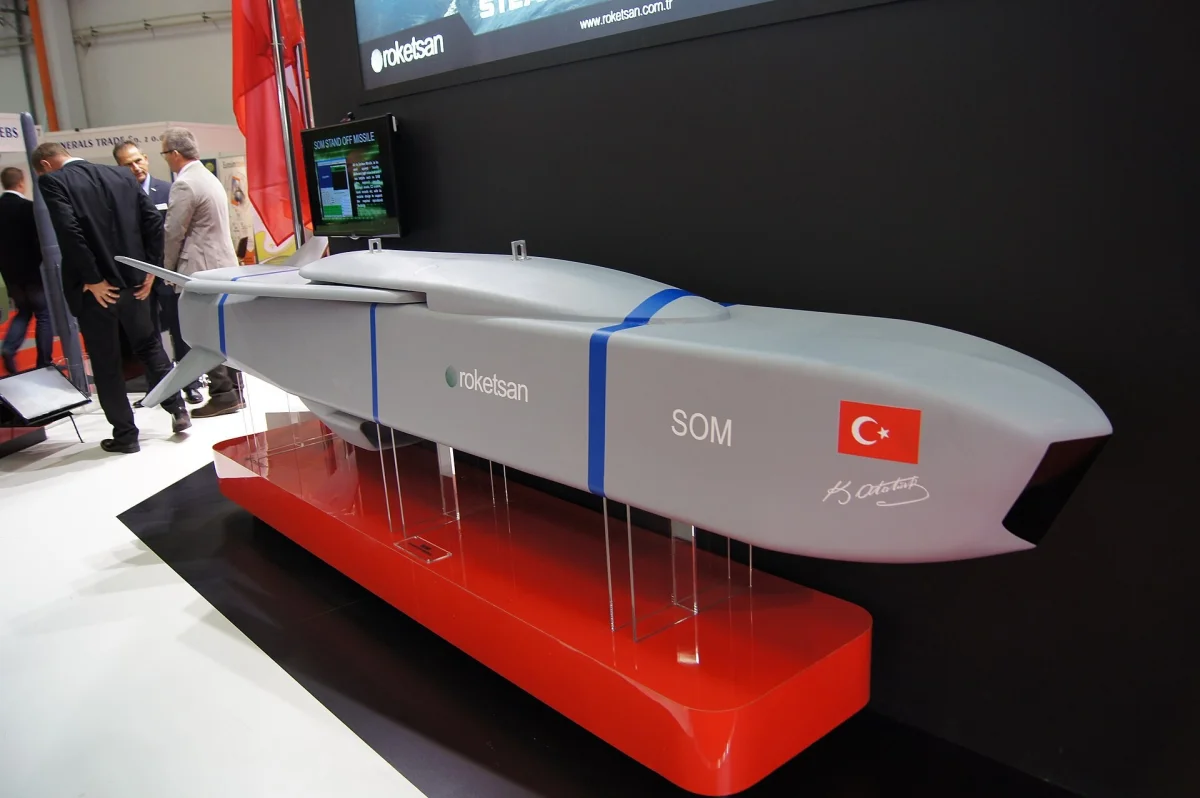 SOM Stand-off Missile — Roketsan A.Ş.
