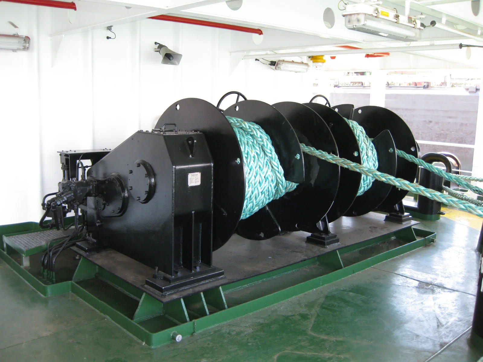 Mariner Ship's Equipment