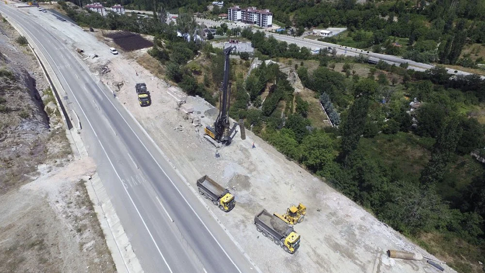 Karayolu, Havalimanı ve Altyapı Projeleri — Makimsan A.Ş.