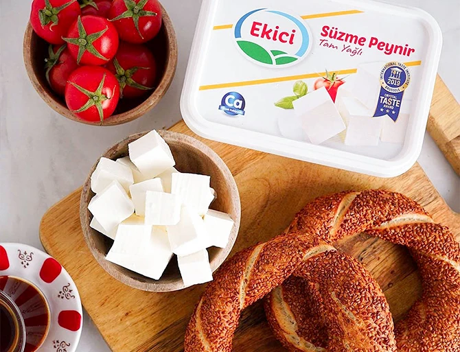 Süzme Peynir — Ekiciler Süt Gıda Tarım Hayvancılık San. ve Tic. A.Ş.