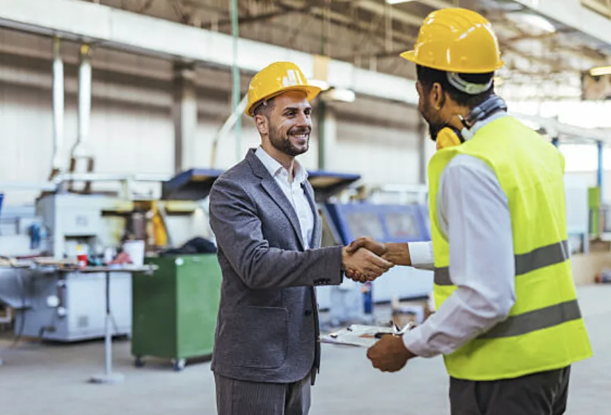 Supplier search and bid comparison for buyers